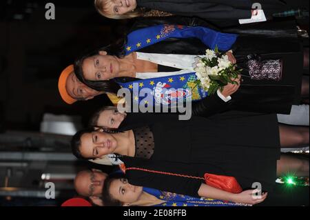 Prinzessin Stephanies Tochter Pauline Ducruet, Prinzessin Stephanie von Monaco und hinter Prinzessin Stephanies Tochter Camille Gottlieb und Candice Patou bei der Eröffnung des 36. Internationalen Zirkusfestivals Monte-Carlo in Monte-Carlo, Monaco am 21. Januar 2012. Pool Photo von PLS/Pool/ABACAPRESS.COM Stockfoto