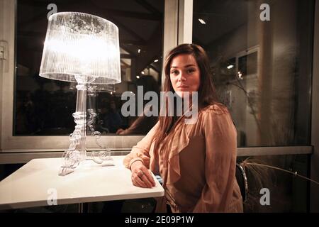 Lola Dewaere posiert vor der Premiere von "Mince Alors" in Brides-Les-Bains, Frankreich am 2. Februar 2012. Foto von Daniel Giry/ABACAPRESS.COM Stockfoto