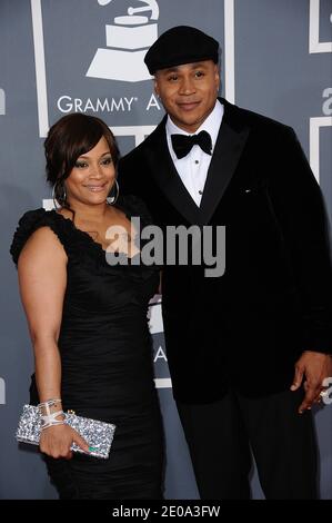 LL Cool J und Simone Johnson bei der 54. Jährlichen Grammy Awards am 12. Februar 2012 im Staples Center in Los Angeles, CA, USA. Foto von Lionel Hahn/ABACAPRESS.COM Stockfoto