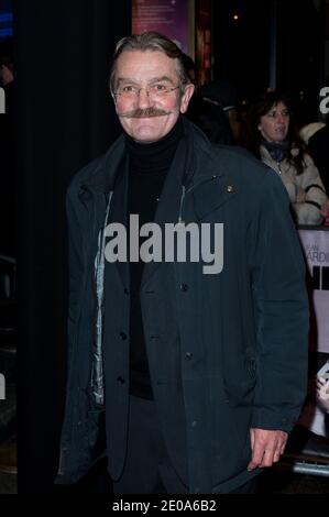 Der Präsident der französischen Fußball-Liga, Frederic Thiriez, nahm an der französischen Paris-Premiere des Films "Les Infideles" Teil, der am 14. Februar 2012 im Kino UGC Normandie in Paris, Frankreich, stattfand. Foto von Nicolas Genin/ABACAPRESS.COM Stockfoto