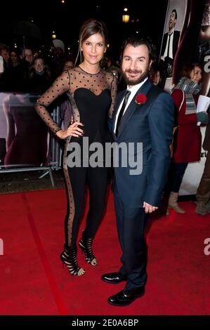 Michael Youn und Freundin Isabelle Funaro bei der französischen Premiere des Films "Les Infideles", der am 14. Februar 2012 im Cinema UGC Normandie in Paris, Frankreich, stattfand. Foto von Nicolas Genin/ABACAPRESS.COM Stockfoto