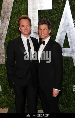 Neil Patrick Harris und David Burtka kommen zur Vanity Fair Oscar Party 2012, veranstaltet von Graydon Carter, die am 26. Februar 2012 im Sunset Tower Hotel in Los Angeles, CA, stattfand. Foto von Vince Bucci/ABACAPRESS.COM Stockfoto