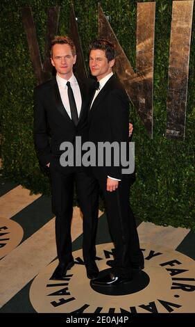 Neil Patrick Harris und David Burtka kommen zur Vanity Fair Oscar Party 2012, veranstaltet von Graydon Carter, die am 26. Februar 2012 im Sunset Tower Hotel in Los Angeles, CA, stattfand. Foto von Vince Bucci/ABACAPRESS.COM Stockfoto