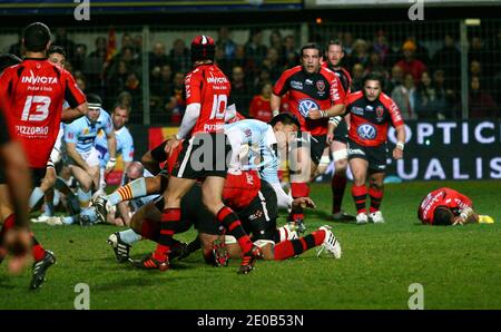 USA Perpignans Romain Taofifenua während des französischen Top 14 Rugby-Spiels, USAP gegen RC Toulon im Aime Giral Stadion in Perpignan, Südfrankreich am 10. März 2012. Das Spiel endete in einem Unentschieden von 22 - 22. Foto von Michel Clementz/ABACAPRESS.COM Stockfoto