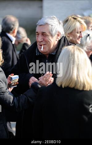 Jean-Pierre Castaldi bei der Trauermesse des Schauspielers Michel Duchaussoy auf dem Friedhof Pere Lachaise in Paris, Frankreich am 20. März 2012. Foto von Alban Wyters/ABACAPRESS.COM Stockfoto