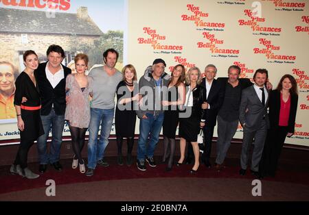 Julie Gayet, Philippe Lellouche, Julie Bernard, Christian Vadim, Nicole Calfan, Gerard Darmon, Vanessa Demouy, Arielle Semeroff, Alain Doutey, David Brécourt, Alexandre Brasseur beim Fotocall 'Nos plus belles vacances' vor der Premiere in Paris, der am 13. Februar 2012 im Gaumont Marignan in Paris stattfand. Foto von ABACAPRESS.COM Stockfoto