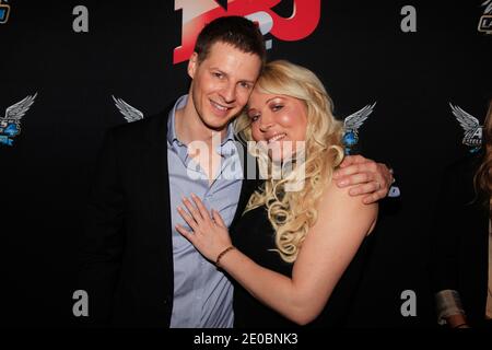 Loana Petrucciani (Loft Story 1), Matthieu Delormeau Teilnahme an der Photocall für die Pressekonferenz der NRJ 12 Reality TV Show "Les Anges de la Telerealite 4 - Club Hawai", die am 30. März 2012 im Büro der NRJ Group in Paris, Frankreich, stattfand. Foto von ABACAPRESS.COM Stockfoto