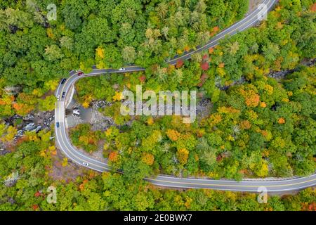 Luftaufnahme des Spruce Creek bei den Kaaterskill Falls im Bundesstaat New York. Stockfoto