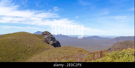 Blick in den Valley of the Sirtling Range Nationalpark in der Nähe von Albany in Western Australia vom Mt. Trio Stockfoto