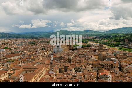 Europa, Italien, Florenz, Toskana. Flörence Stadtbild mit Kuppel. Atemberaubende mediterrane Stadt in der toskana, Italien. Stockfoto