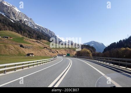 Graubünden, Schweiz: Autobahn- und Tunnelbilder Stockfoto