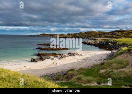 Weißer Sand und türkisfarbenes Wasser am Bosta Beach, Isle of Lewis, Äußere Hebriden, Schottland, Vereinigtes Königreich, Europa Stockfoto