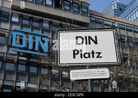 DIN, Burggrafenstrasse, Tiergarten, Mitte, Berlin, Deutschland Stockfoto