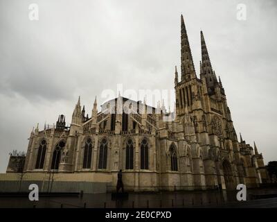 Primatial Kathedrale St. Andrew Andre Bordeaux katholische Gotik romanische Architektur Kirche Gironde Nouvelle-Aquitaine Frankreich Stockfoto
