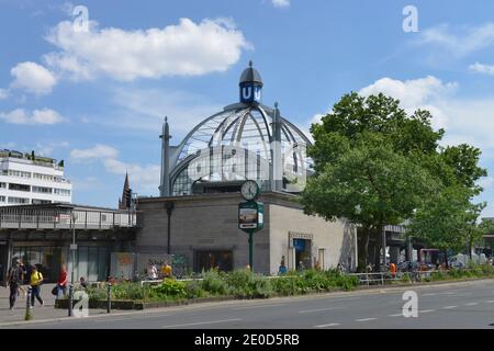 U-Bahnhof, Nollendorfplatz, Schöneberg, Berlin, Deutschland Stockfoto