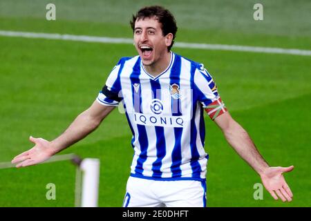 Bilbao, Spanien. Dezember 31, 2020. Mikel Oyarzabal von Real Sociedad CF reagiert während des La Liga-Spiels zwischen Athletic Club Bilbao und Real Sociedad CF im Stadion San Mames. Kredit: Ion Alcoba/Capturasport/Alamy Live Nachrichten Stockfoto