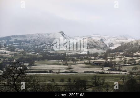 Kalkstein Riffe im Peak District Stockfoto