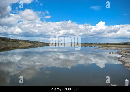 Landschaftlich schöner Blick auf den See Magadi gegen den Himmel in Magadi, Rift Valley Stockfoto