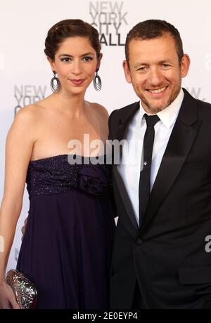 Der französische Schauspieler Dany Boon und seine Frau Yael Harris nehmen am 10. Mai 2012 an der New York City Ballet Spring Gala 2012 im David Koch Theater im Lincoln Center in New York City, NY, USA Teil. Foto von Charles Guerin/ABACAPRESS.COM Stockfoto