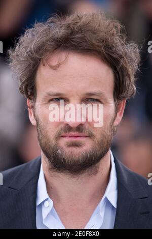 Jason Clarke posiert bei der Lawless Fotocall, die am 18. Mai 2012 im Palais des Festivals in Cannes, Frankreich, im Rahmen der 65. Internationalen Filmfestspiele von Cannes stattfand. Foto von Frederic Nebinger/ABACAPRESS.COM Stockfoto