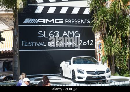 Atmosphäre während der 65. Internationalen Filmfestspiele von Cannes am 16. Mai 2012 in Cannes, Südfrankreich. Foto von Genin-Guignebourg/ABACAPRESS.COM Stockfoto