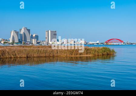 Stadtbild von Sokcho hinter Cheongchoho See, Republik Korea Stockfoto