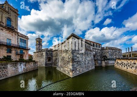 Das Castillo de la Real Fuerza (Schloss der königlichen Macht) ist eine Bastion Festung auf der westlichen Seite des Hafens in Havanna, Kuba Stockfoto