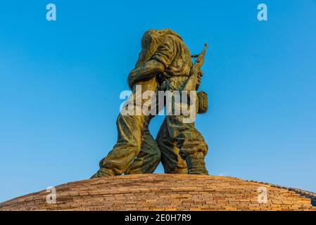 Statue der Soldaten vor dem Kriegsdenkmal von Korea in Seoul, Republik Korea Stockfoto