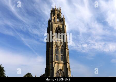 Herbstansicht der St. Botolphs Kirche, (Boston Stump), Fluss Witham, Boston Stadt, Lincolnshire County, England, Großbritannien Stockfoto