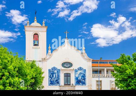 Aveiro, Portugal, 13. Juni 2017: Vera Cruz katholische Kirche Azulejos-gefliestes Gebäude, Paroquia da Vera Cruz - Igreja Matriz in Aveiro Stadt historischen ce Stockfoto