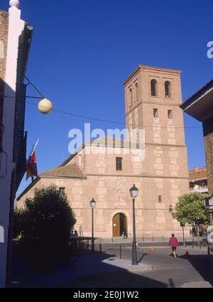 IGLESIA PARROQUIAL. ORT: IGLESIA DE SAN VICENTE MARTIR. PARACUELLOS DEL JARAMA. MADRID. SPANIEN. Stockfoto