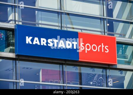 Karstadt Sport, Moenckebergstrasse, Hamburg, Deutschland Stockfoto