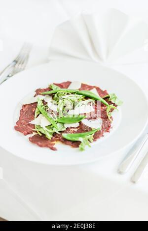 Carpaccio als Teil eines Hochzeitsmenüs Stockfoto