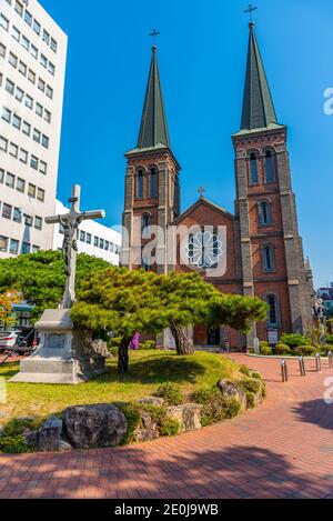 DAEGU, KOREA, 28. OKTOBER 2019: kathedrale unserer Dame von Lourdes in Daegu, Republik Korea Stockfoto