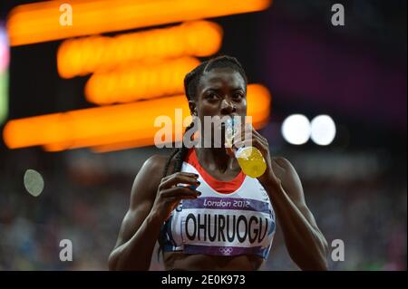 Die britische Christine Ohuruogu nimmt am 5. August 2012 im Olympiastadion in London, Großbritannien, am 400-m-Finale der Frauen bei der Leichtathletik-Veranstaltung während der Olympischen Spiele 2012 in London Teil. Foto von Gouhier-Guibbaud-JMP/ABACAPRESS.COM Stockfoto