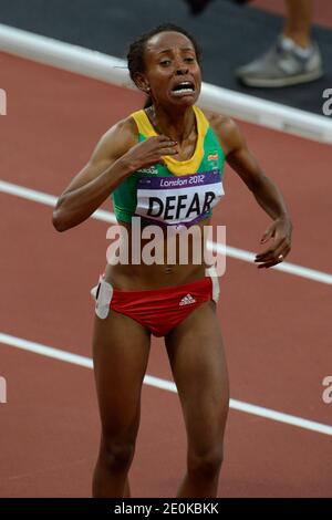 Die Äthiopierin Meseret Defar gewinnt die Goldmedaille bei den 5000 Meter Frauen bei den Olympischen Spielen 2012 in London, Großbritannien am 10. August 2012. Foto von Henri Szwarc/ABACAPRESS.COM Stockfoto