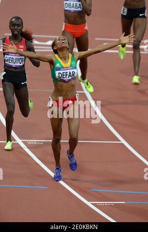 Die Äthiopierin Meseret Defar gewinnt die Goldmedaille bei den 5000 Meter Frauen bei den Olympischen Spielen 2012 in London, Großbritannien am 10. August 2012. Foto von Henri Szwarc/ABACAPRESS.COM Stockfoto