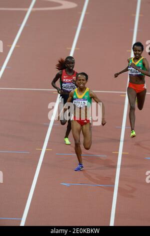 Die Äthiopierin Meseret Defar gewinnt die Goldmedaille bei den 5000 Meter Frauen bei den Olympischen Spielen 2012 in London, Großbritannien am 10. August 2012. Foto von Henri Szwarc/ABACAPRESS.COM Stockfoto