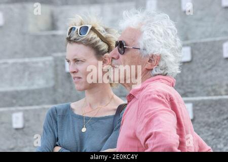 Regisseur und Schauspieler Jean-Luc Moreau (hier mit seiner Frau Mathilde) präsentiert Eric Assous' Stück 'Les Conjoints' während des Festival de Ramatuelle in Ramatuelle, Frankreich am 10. August 2012. Phot von Cyril Bruneau/ABACAPRESS.COM Stockfoto