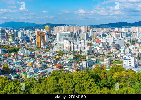 GWANGJU, KOREA, 22. OKTOBER 2019: Luftaufnahme von Gwangju, Republik Korea Stockfoto