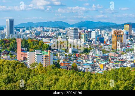 GWANGJU, KOREA, 22. OKTOBER 2019: Luftaufnahme von Gwangju, Republik Korea Stockfoto