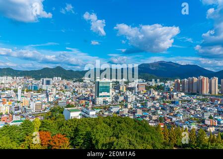 GWANGJU, KOREA, 22. OKTOBER 2019: Luftaufnahme von Gwangju, Republik Korea Stockfoto