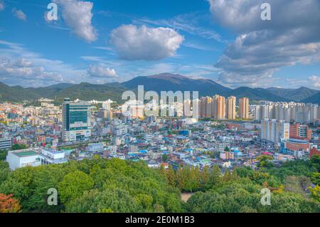GWANGJU, KOREA, 22. OKTOBER 2019: Luftaufnahme von Gwangju, Republik Korea Stockfoto