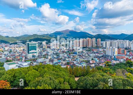 GWANGJU, KOREA, 22. OKTOBER 2019: Luftaufnahme von Gwangju, Republik Korea Stockfoto