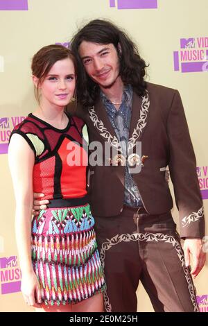 Emma Watson bei der Ankunft bei den TV Video Music Awards 2012, die am 6. September 2012 im Staples Center in Los Angeles, CA, USA, verliehen wurden. Foto von Krista Kennel/ABACAPRESS.COM Stockfoto