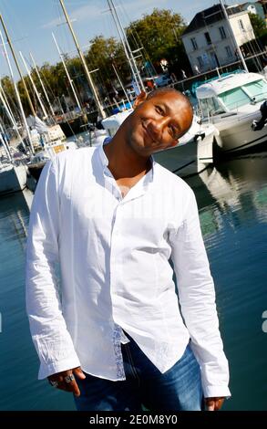 Edouard Montoute beim 14. TV Fiction Festival in La Rochelle, Frankreich am 13. September 2012. Foto von Patrick Bernard/ABACAPRESS.COM Stockfoto