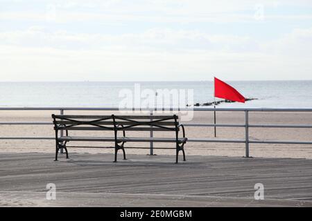 Blick auf Coney Island. Coney Island ist eine Halbinsel und Strand am Atlantischen Ozean im südlichen Brooklyn, NY, USA am 20. September 2012. Foto von Marie Psaila/ABACAPRESS.COM Stockfoto
