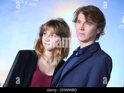 Zoe Kazan und Paul Dano beim Fotocall für 'Ruby sparks' während des 'Deauville American Film Festival' in Deauville, Frankreich am 2,2012. September. Foto von Denis Guignebourg/ABACAPRESS.COM Stockfoto