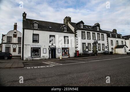 Inveraray ist ein kleines Dorf an der Ostküste der Halbinsel Argyll in Schottland. Stockfoto