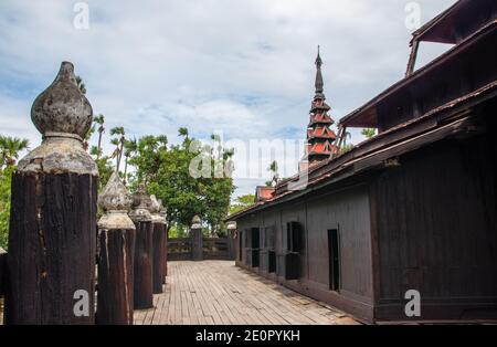 Bagaya Kloster in Inwa bei Mandalay Myanmar Burma Stockfoto